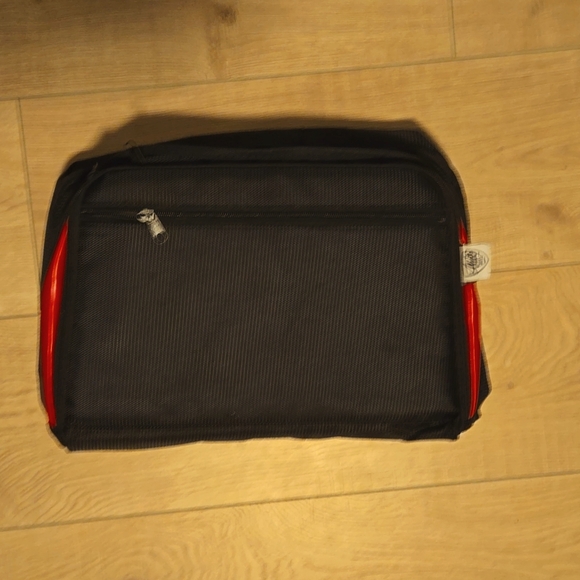 'AutoDrive' Laptop/Backpack with strap for a vehicle seat/headrest... - Picture 8 of 10